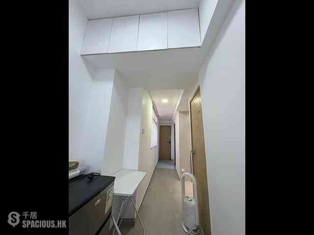 Sham Shui Po - Yuk Chuen Building 04