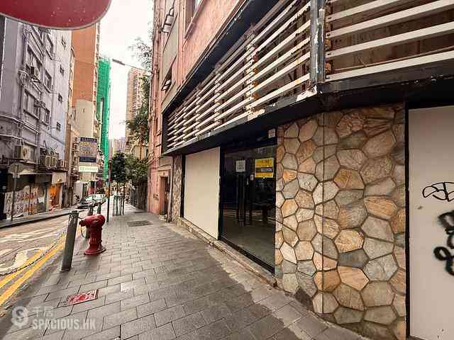 苏豪 - 伊利阁 03