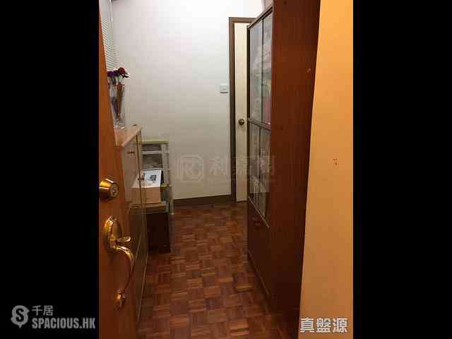 Tai Hang - The Jolly House 01
