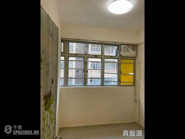 North Point - Kung Lee Building 05