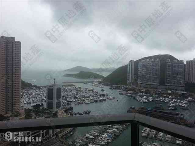 Wong Chuk Hang - Marinella 01