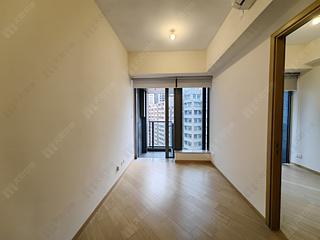 Shek Tong Tsui - Novum West Block 1 03