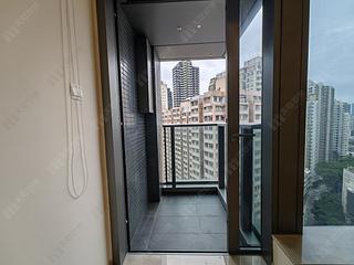 Shek Tong Tsui - Novum West Block 1 06