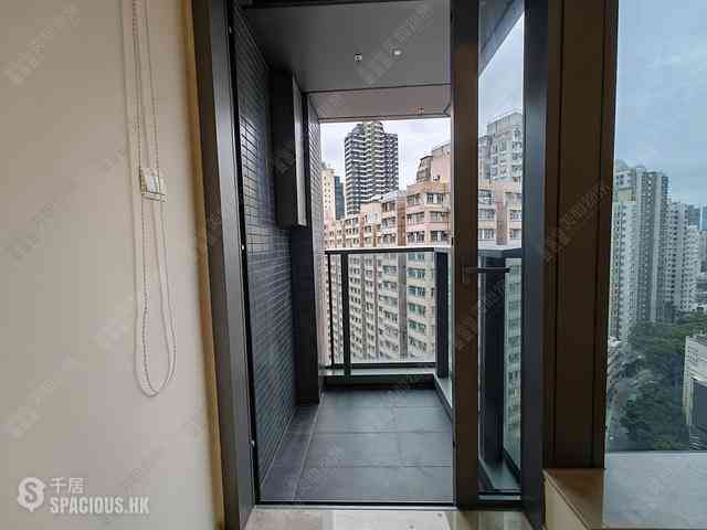 Shek Tong Tsui - Novum West Block 1 06
