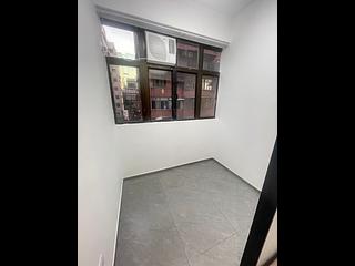 Mong Kok - Sincere House 04