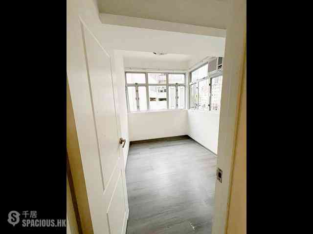 Tai Hang - Ming Sun Building 05