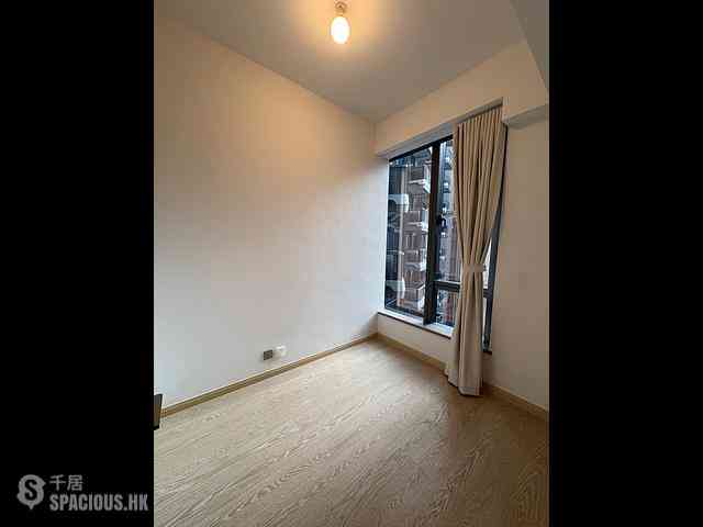 Wong Chuk Hang - The Southside Phase 4B Tower 1C 03