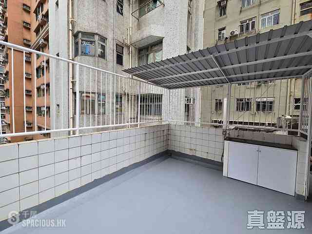 North Point - Wah Sing Building 08