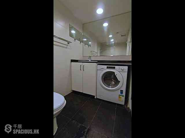 Sheung Wan - 8-10, Mercer Street 09
