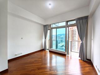 Wan Chai - The Avenue Phase 2 Block 2 02