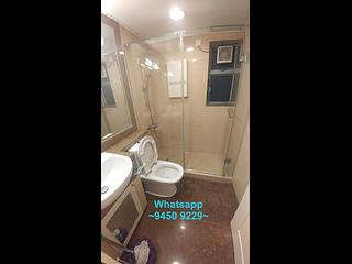 Sheung Wan - Queen's Terrace 06