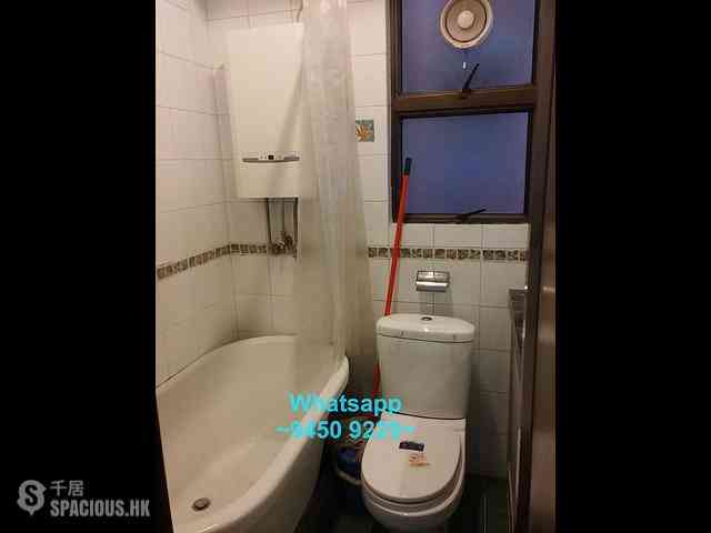 Sheung Wan - Welland Building 08