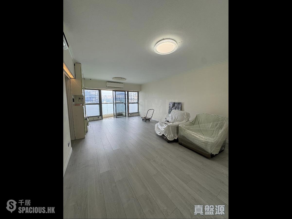 Sai Wan Ho - Grand Promenade Block 3 01