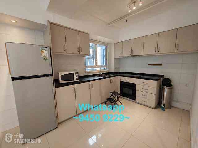 Sheung Wan - 8-10, Mercer Street 06
