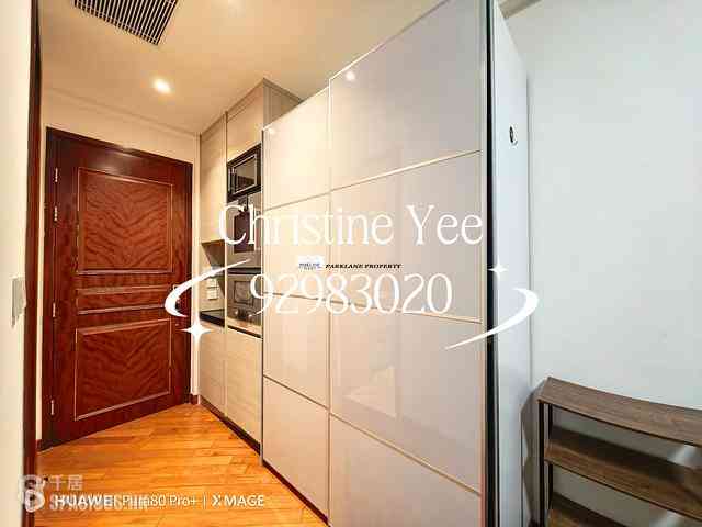 Wan Chai - The Avenue 06