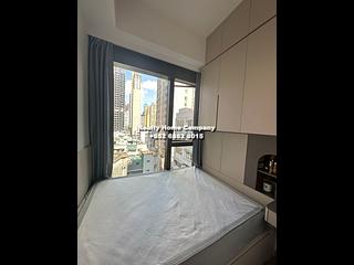 Sai Ying Pun - Two・Artlane 02
