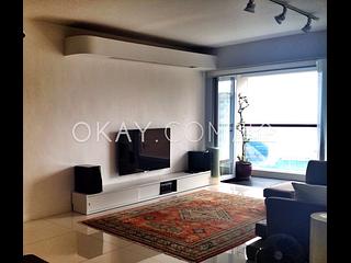 Pok Fu Lam - Baguio Villa 03