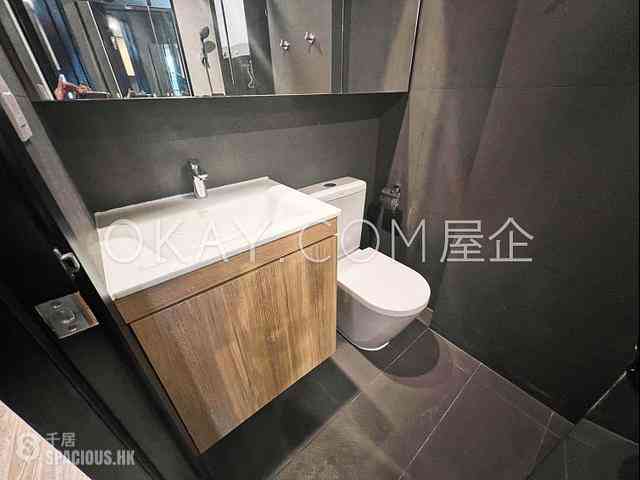 上环 - 荷李活道256-258号 08