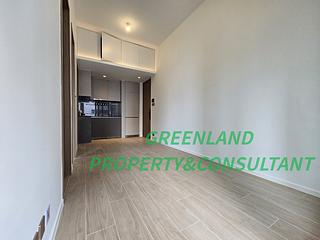 Sai Ying Pun - Des Voeux W Residence 05