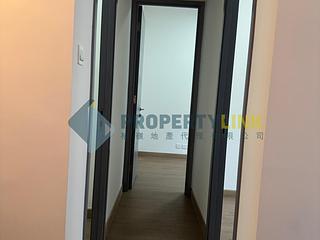Sai Ying Pun - Island Crest 04