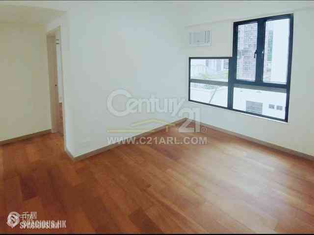 Soho - Cameo Court 03