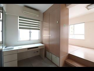 Wan Chai - Yen Men Building 04
