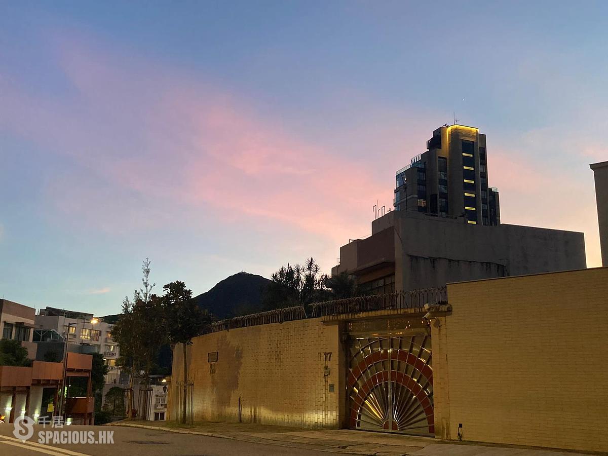 Jardines Lookout - 17, Moorsom Road 01