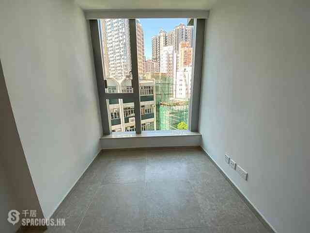 Sai Ying Pun - No.8 Hing Hon Road (Resiglow-Bonham) 04
