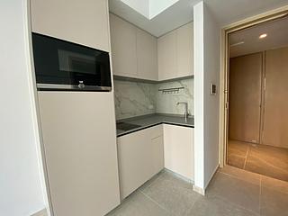 Sai Ying Pun - No.8 Hing Hon Road (Resiglow-Bonham) 05