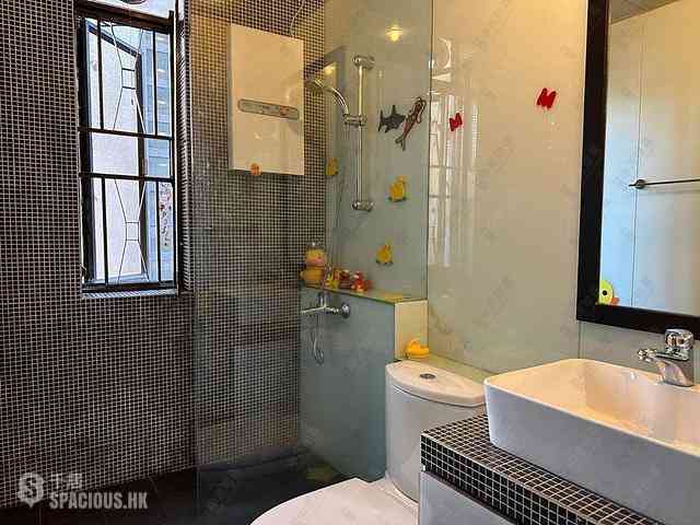 Mid Levels Central - Estella Court 19