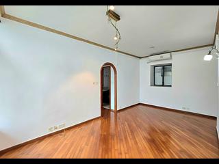 Tung Chung - Tung Chung Crescent 02