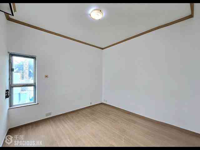 Tung Chung - Tung Chung Crescent 06
