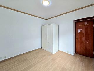 Tung Chung - Tung Chung Crescent 08