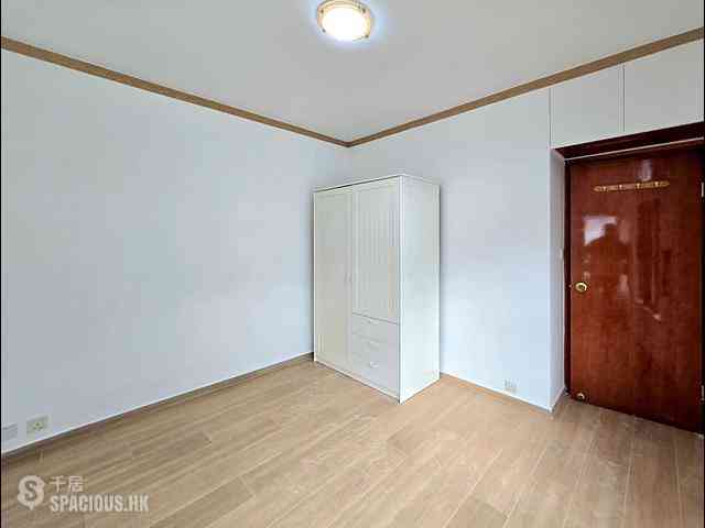 Tung Chung - Tung Chung Crescent 08