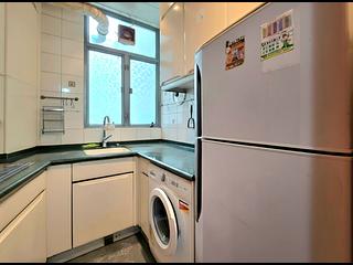 Tung Chung - Tung Chung Crescent 10
