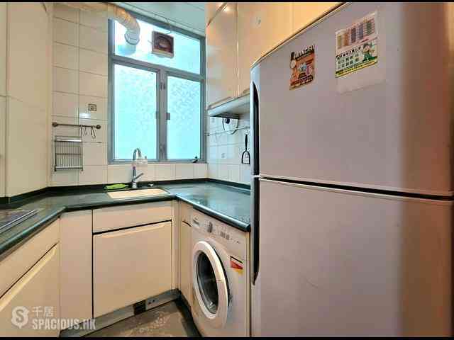 Tung Chung - Tung Chung Crescent 10