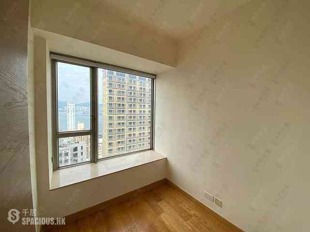 Sai Ying Pun - Island Crest Block 1 08