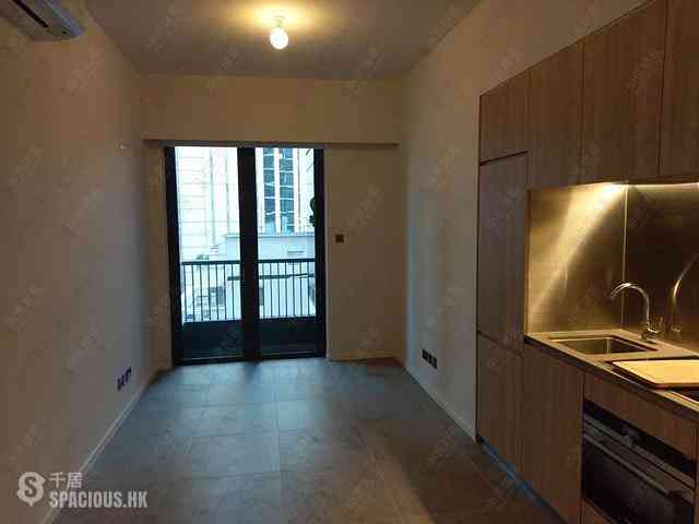 Sai Ying Pun - Bohemian House 01