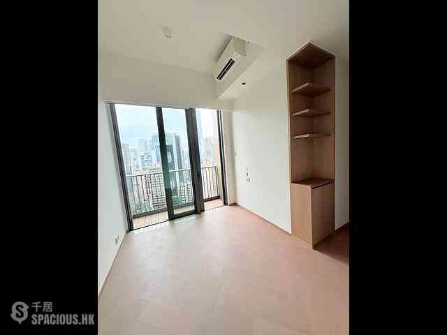 中環 - One Central Place 06