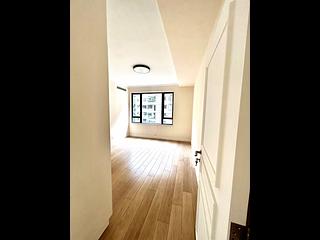 Mid Levels Central - Chung Tak Mansion 04