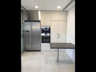 Mid Levels Central - Chung Tak Mansion 06