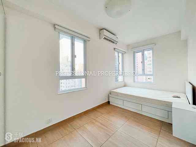Soho - Ying Pont Building 01
