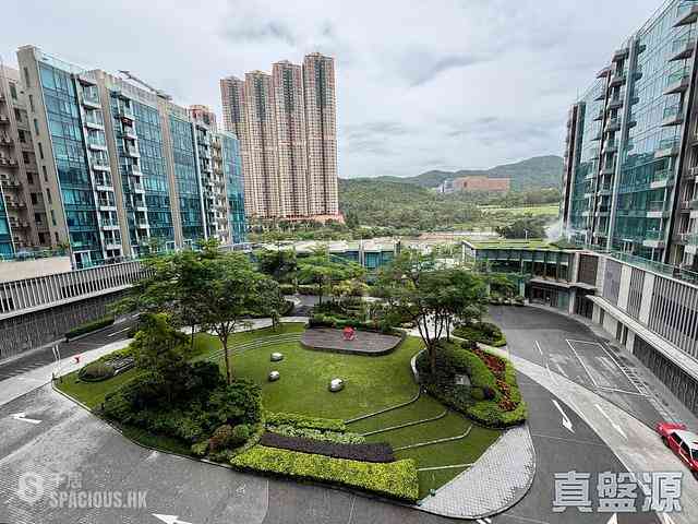 Tseung Kwan O - Savannah Block 3B 01