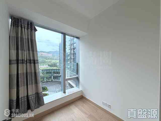 Tseung Kwan O - Savannah Block 3B 04