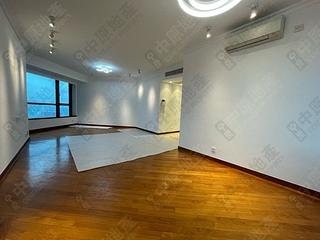 Mid Levels West - 80 Robinson Road 04
