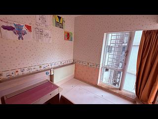 Sai Wan Ho - Les Saisons L Automne (Tower 3) 03