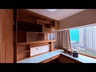 Sai Wan Ho - Les Saisons L Automne (Tower 3) 06