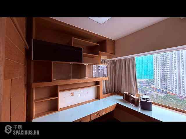 Sai Wan Ho - Les Saisons L Automne (Tower 3) 06