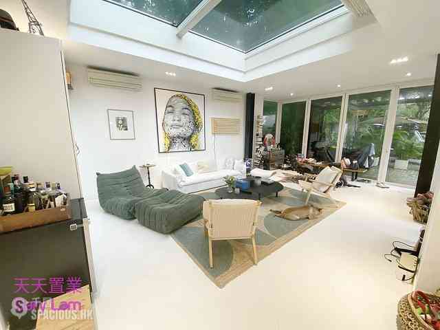 Clear Water Bay - Pik Uk 12