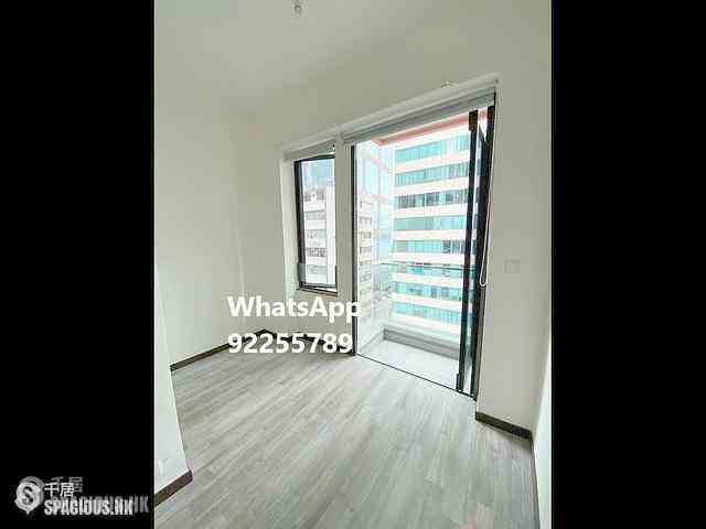 Sheung Wan - AVA128 02